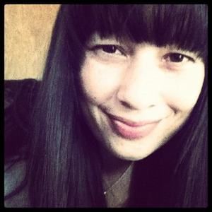 Meet your Posher, Claire